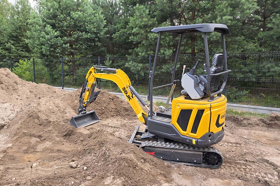 Wynajem minikoparki 1.6T Nowe Wągrodno Prażmów